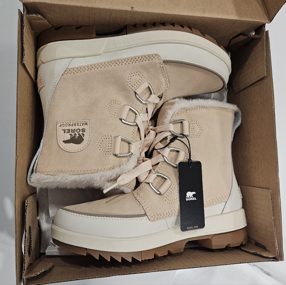 Ladies NWT Sorel Winter Boots - Picture 7 of 9